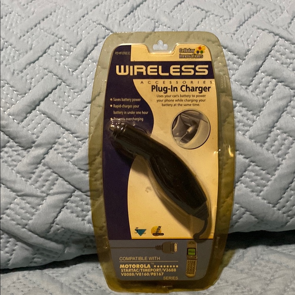 Vintage Motorola Black Wireless Charger for Cell Phones